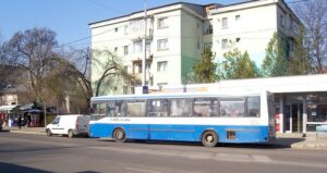 autobuz in trafic